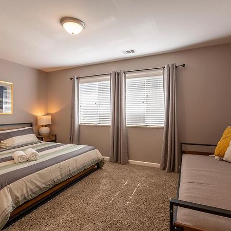 @ Marbella Lane Seaside Retreat, Walk To The Beach Half Moon Bay Bagian luar foto